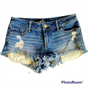 Hollister Jean shorts